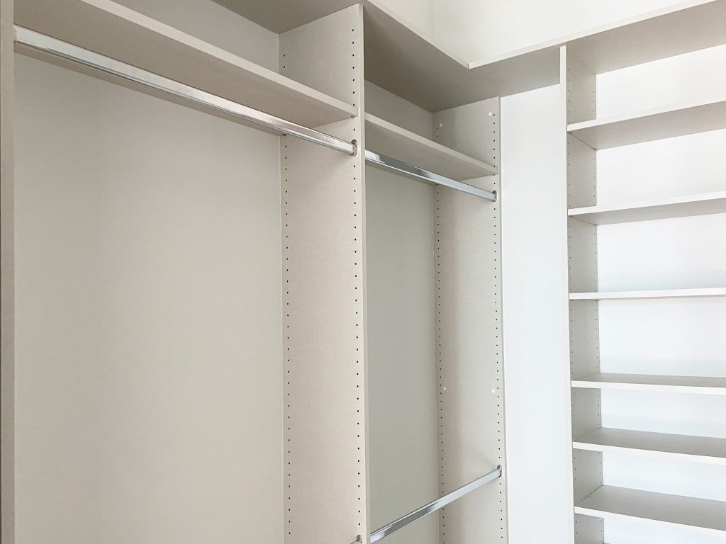 Walk-in Closet