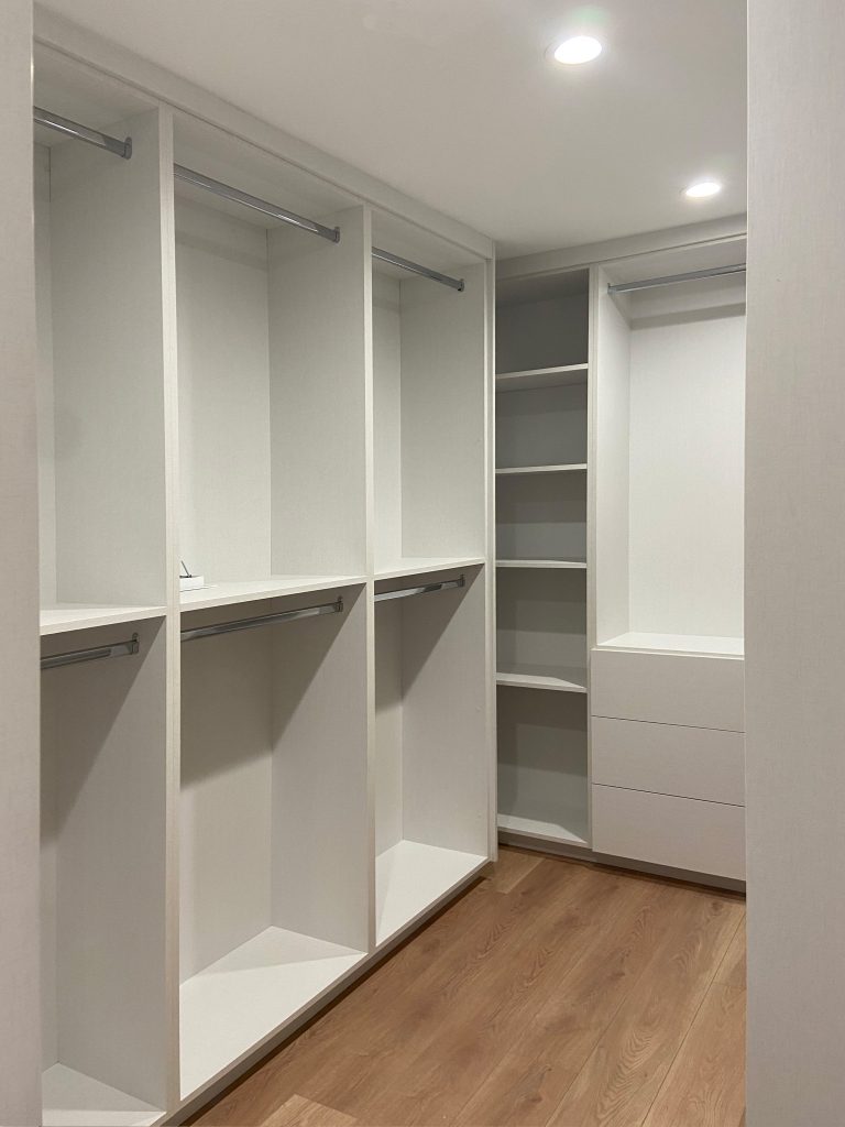 Walk-in Closet